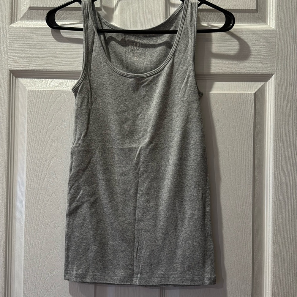 Gap Tank Top